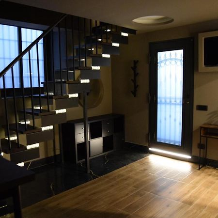 Rebecca House Suites Катанія Екстер'єр фото
